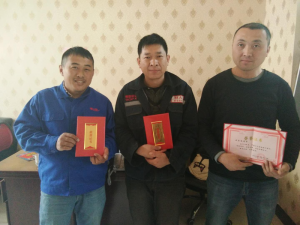 优秀学员张中全、郭麦现、石家选圆满完成学业
